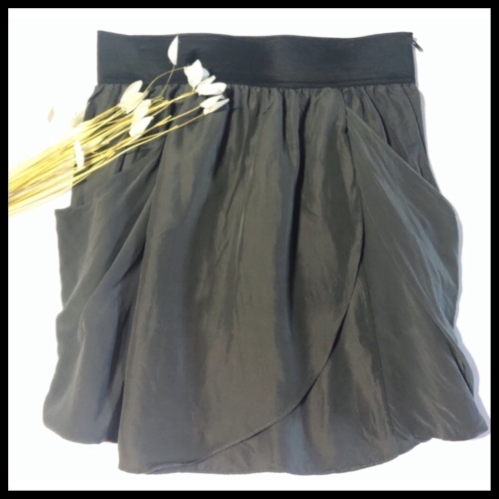 ARITZIA WILFRED Tulip Silk Skirt